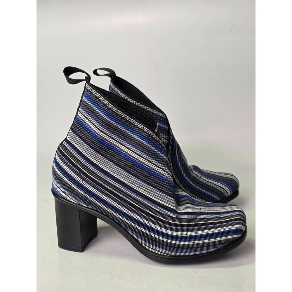 Charleston Women's Boots Size 5 Blue Black Knit Ankle Block Pull On Heels Shoes